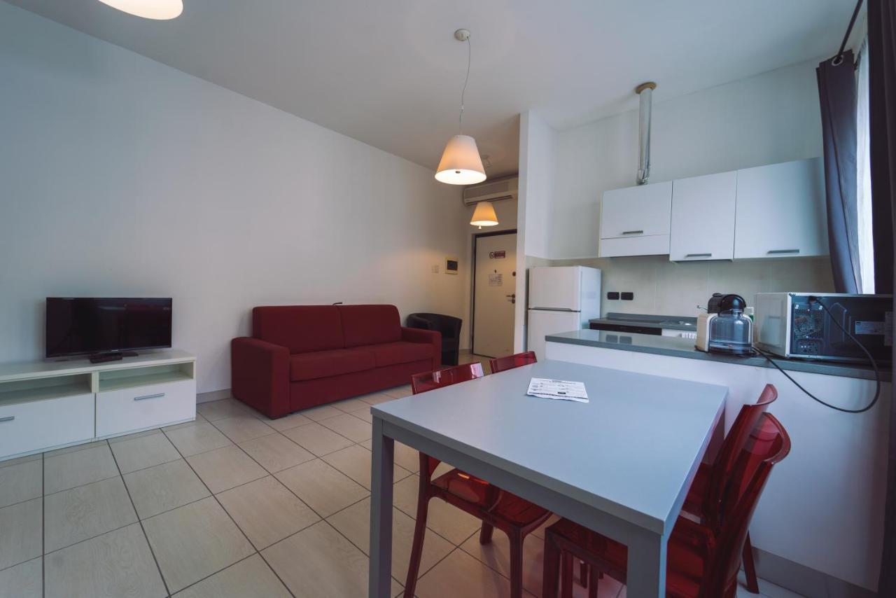 Hotel apartamentowy Mole27 - Resart *